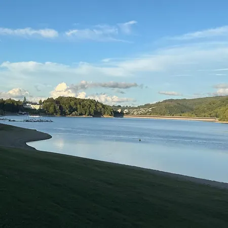 Sauerland Schwalbenhaus In Semesterbostad
