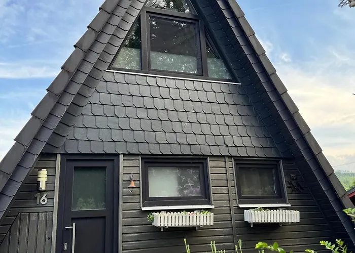 Sauerland Schwalbenhaus In *